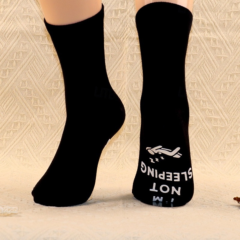 Ich schlafe nicht, ich ruhe nur meine Augen aus. Lustige bedruckte Socken, kuschelige Socken mit originellem Aufdruck für Damen und Herren, bequeme Geschenksocken für Arbeit, Zuhause, Weihnachten, 2026 - $13.49 –P10