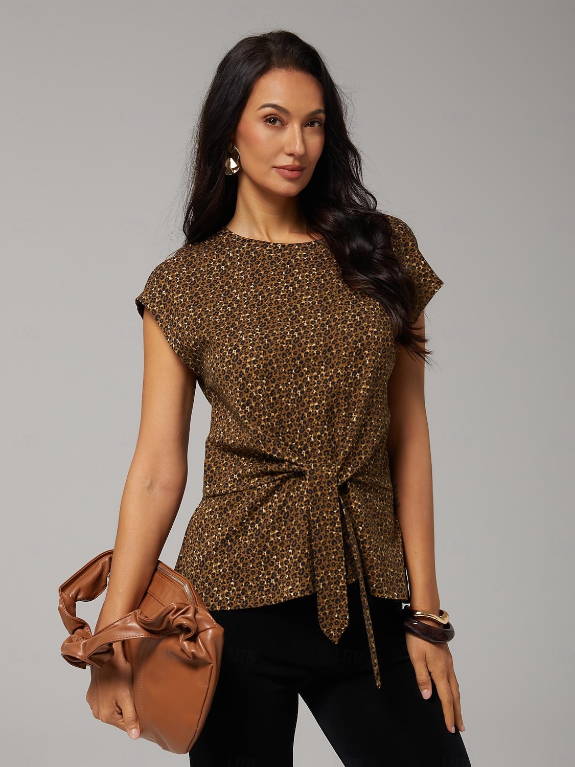 2026年 オールコットンのヒョウ柄ツイストデザイントップス、バケーション  コレクション – $67.99 –P1