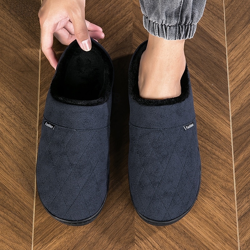 Per uomo Pantofole & Infradito Pantofole di peluche Foderato in pile Camminata Casual Quotidiano Pelle sintetica Caldo Confortevole Mocassino Nero Blu Inverno del 2026 a $24.99 –P10