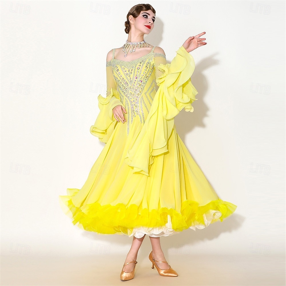 Abito da ballo da sala da donna elegante giallo con corpetto decorato con strass, spalle scoperte, abito da competizione per valzer, tango, rumba moderna del 2026 a $689.99 –P4