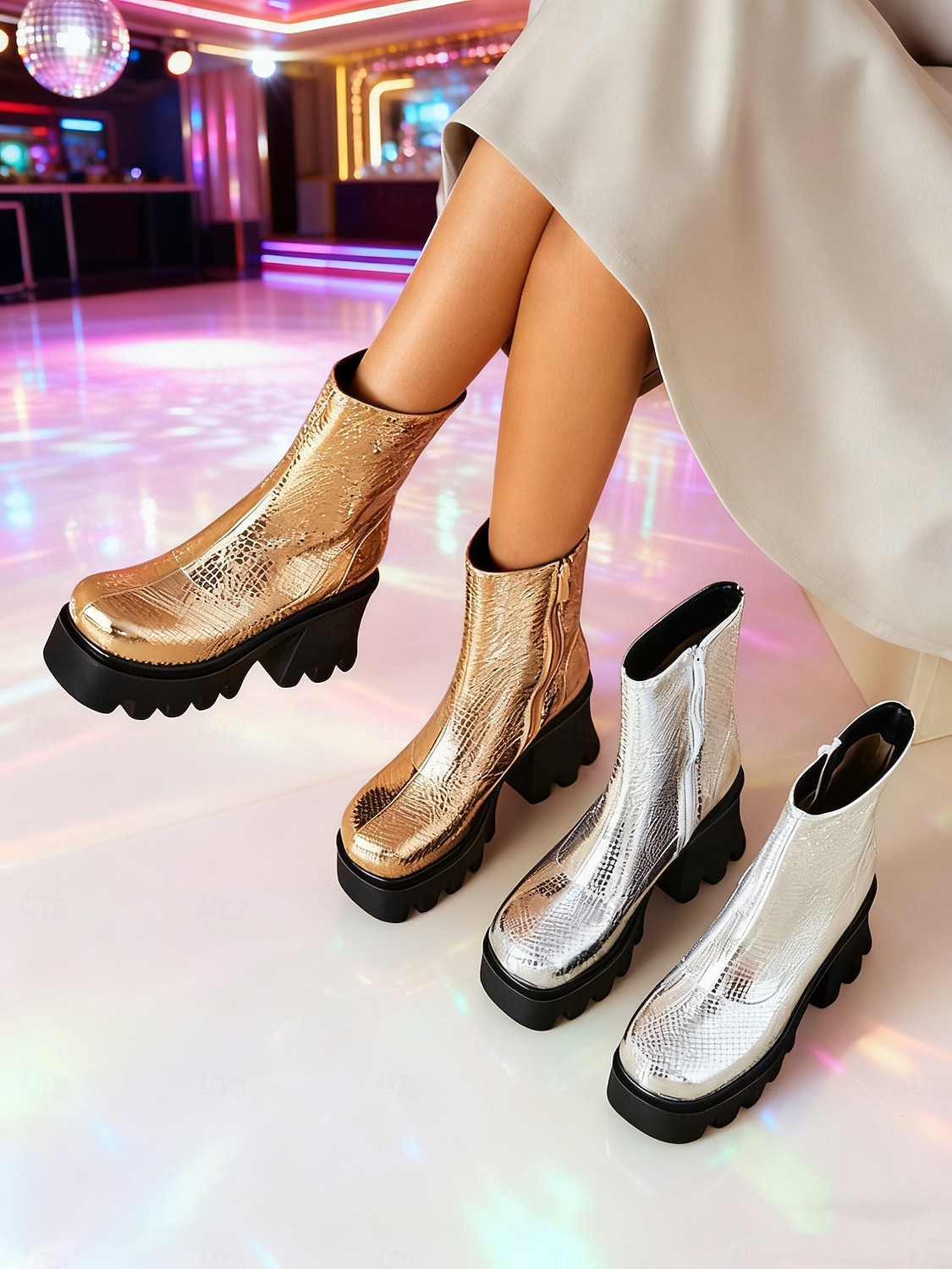 Botas femininas prateadas metalizadas com plataforma, salto grosso e zíper - estilo disco dos anos 80, calçado moderno para festas e eventos de dança. de 2026 por $64.99 –P3