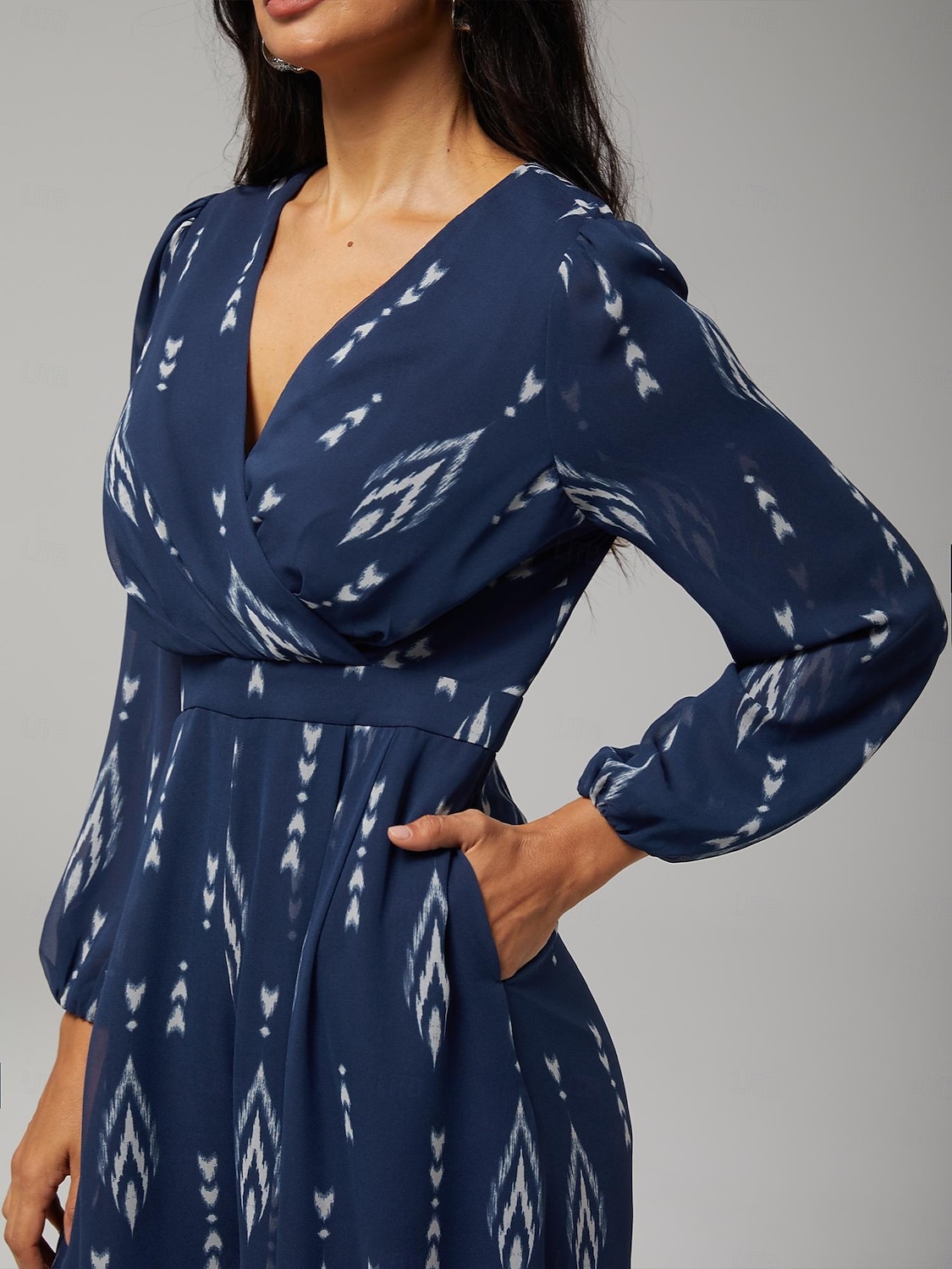 tuta da donna in chiffon verde stampato, gamba larga, scollo a V, cintura in vita, elegante, distinguersi, destinazione, ospite di matrimonio, quotidiano, vacanza, casual, primavera estate autunno del 2026 a $159.99 –P4