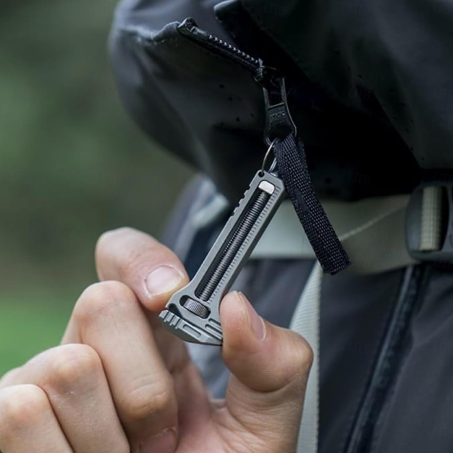 2026年 ミニレンチマルチツール、ポケットマルチツールミニレンチ、コンパクトなチタンマルチツール、キーチェーンマルチツール、ボトルオープナーキーチェーン、バックパッキング、キャンプ、ハイキングの日常の準備に  コレクション – $9.99 –P10