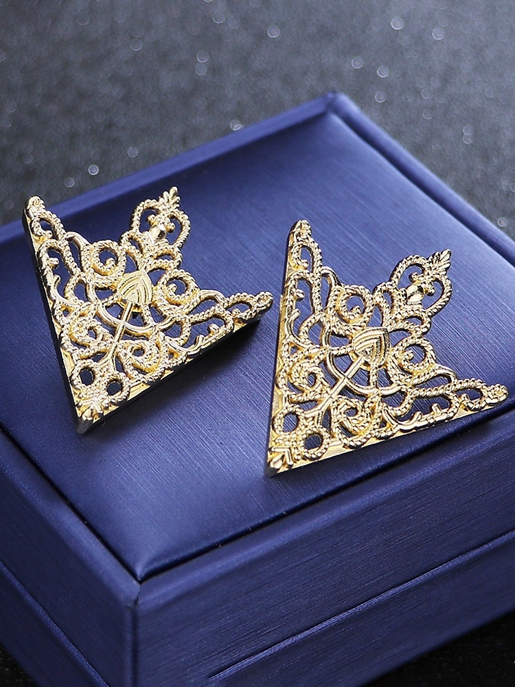 spilla con punte per colletto in lega da uomo: elegante design vintage con dettagli in cristallo, disponibile in più colori, perfetta per eventi formali e abbigliamento da lavoro del 2026 a $7.99 –P4