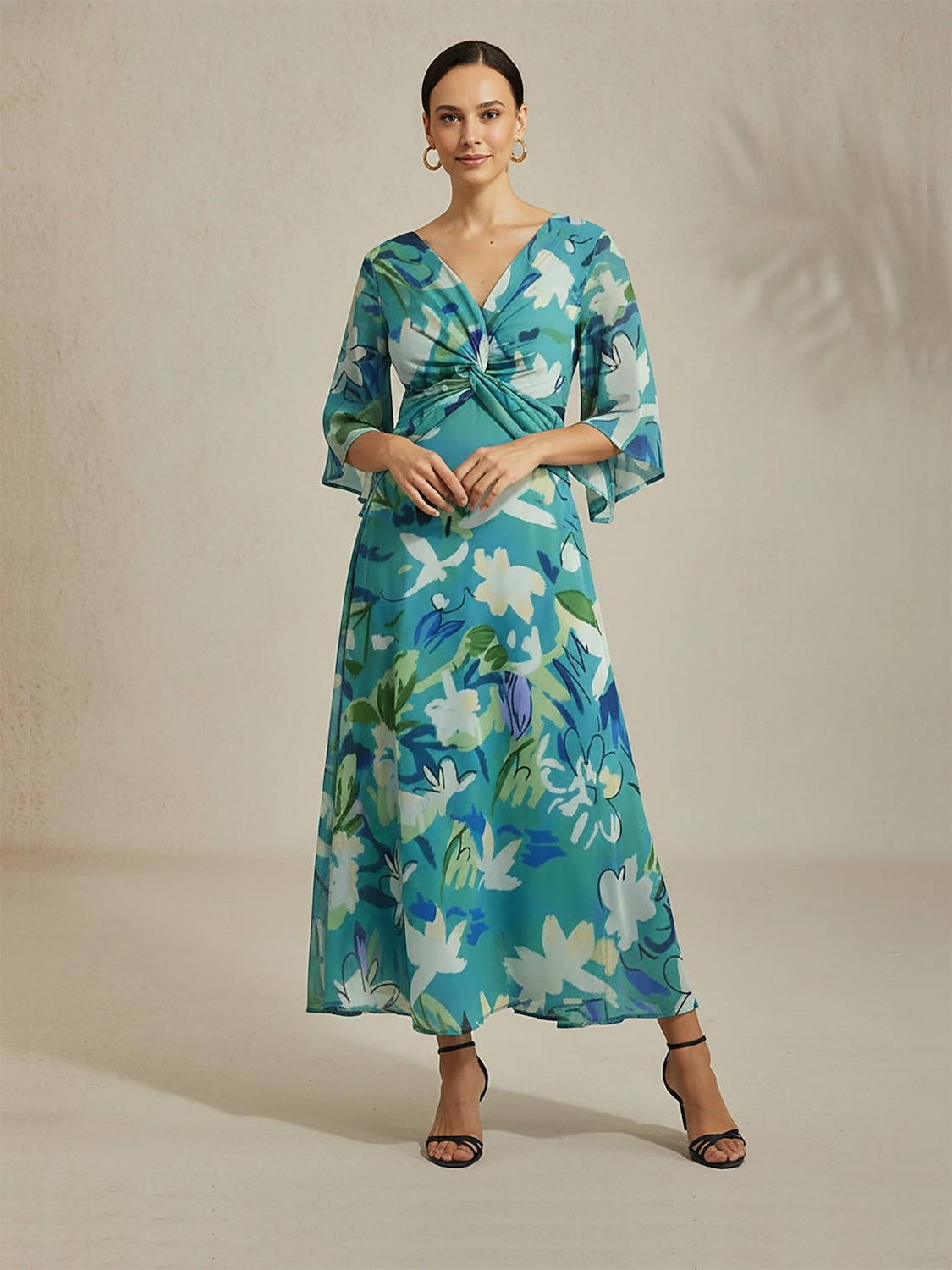 abito lungo da vacanza in chiffon con stampa floreale verde del 2025 a $114.99 –P2