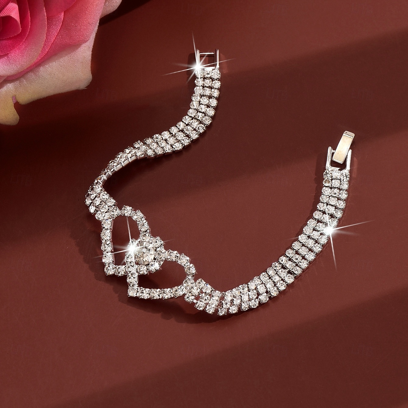 Naisten kimalteleva strassilla koristeltu sydänrannekoru - elegantti kristallilenkkikuvio, siro ja näyttävä rannekoru juhliin ja iltoihin &erityistapahtumat 2026 - $11.99 –P2