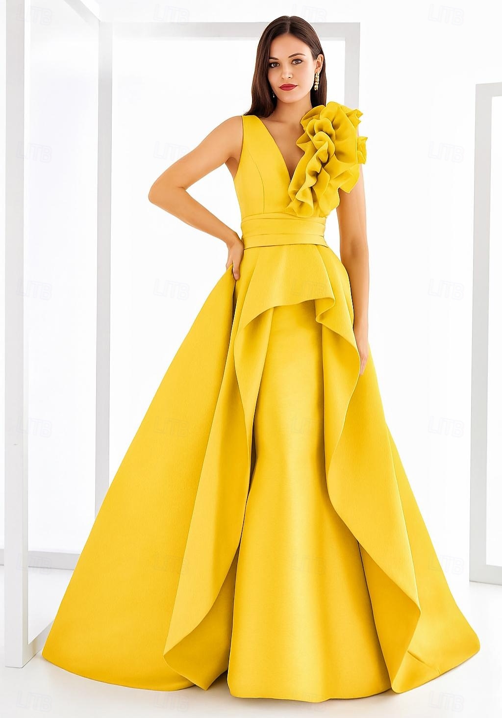 A-lijn Tot de grond Avondjurken Elegant Zijdeachtig Mouwloos V-hals Formeel Bruiloft Zak Satijn met Geplooid Zak 2025 2025 - $149.99 –P1