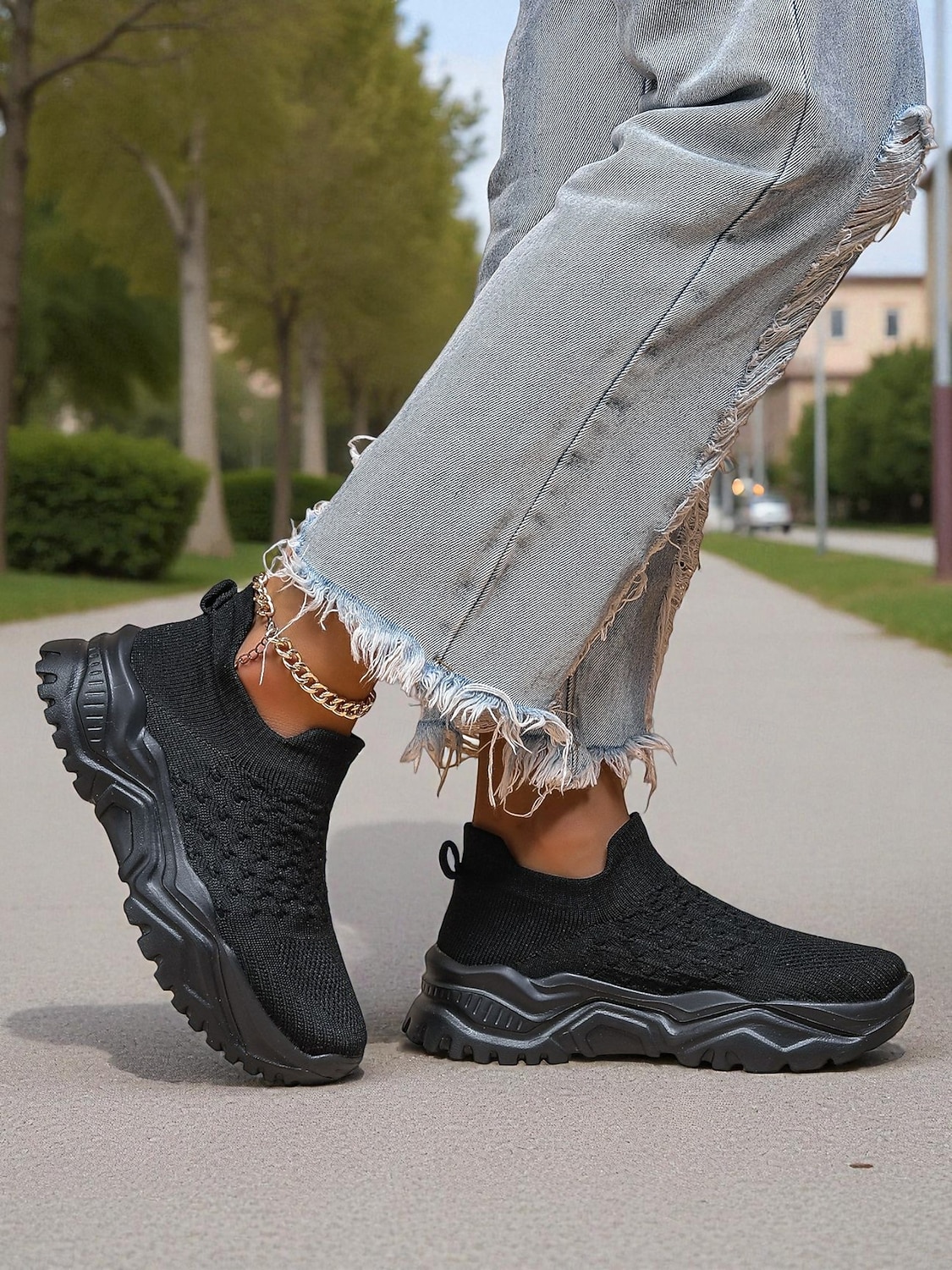 Knallrøde slip-on-sko til dame med pustende strikk – lette og komfortable joggesko for hverdagsaktiviteter, reiser og uformelle utflukter 2026 - $29.99 –P4