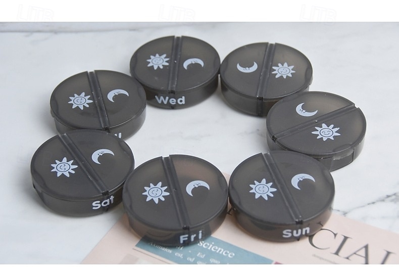 Organizador de comprimidos semanal para 2 doses diárias com estojo em couro PU, caixa organizadora de comprimidos para 7 dias, ideal para viagens - dispensador portátil de comprimidos AM/PM para de 2026 por $22.99 –P13