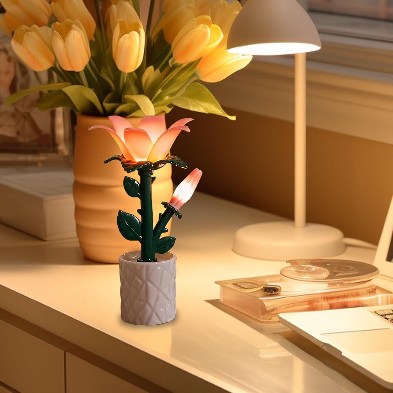 Flower Light, Rose Freesia Desk Decor,Bedside Lamps LED Night Light,for Desk Bedroom Bedside Nightstand Home Decor Office Dorm Apartment Party Birthday Christmas 2026 - $16.49 –P3