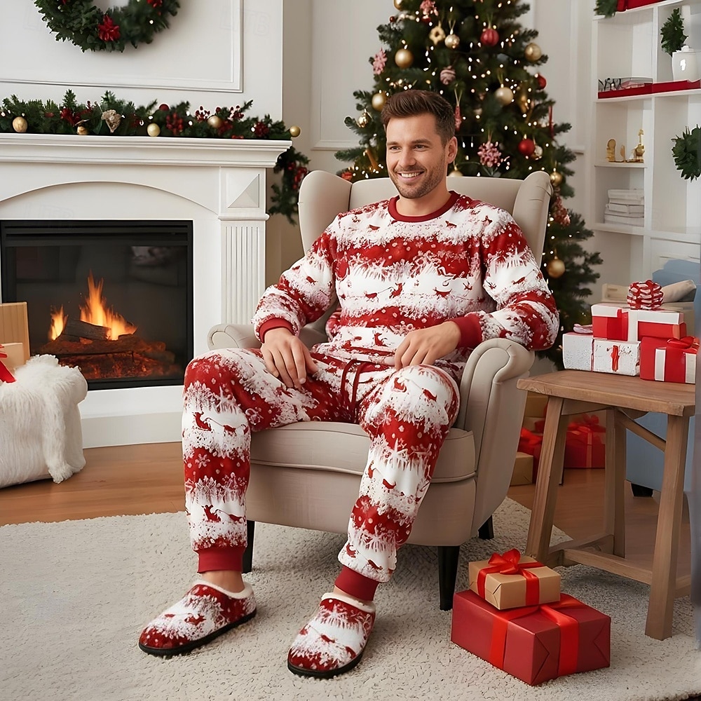 pantofole da uomo con slitta natalizia - scena invernale con Babbo Natale e renne, comode pantofole foderate in pile per il comfort durante le vacanze, il relax e le occasioni festive del 2026 a $26.99 –P1