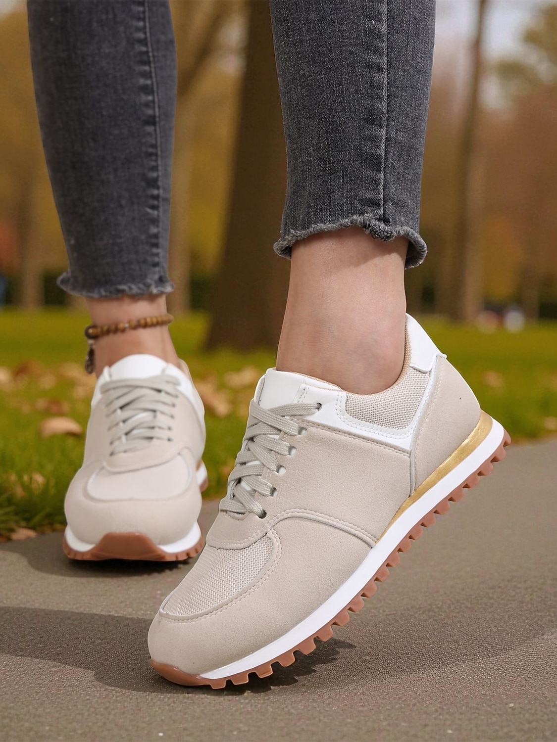 Sneakers da jogging classiche retrò beige da donna – scarpe da passeggio casual basse con lacci e suola antiscivolo per l'uso quotidiano, la scuola e i viaggi del 2026 a $32.99 –P3