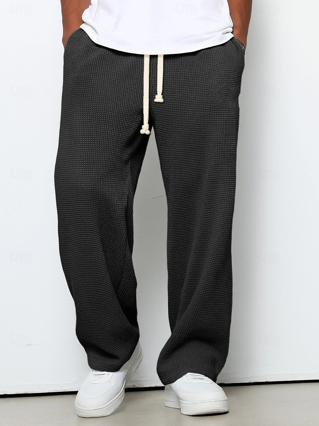 Homme Pantalon de survêtement droit Pantalon gaufré Cordon de serrage Treillis Respirant Longueur complète Occasionnel Quotidien Lisse Marron Sapin Noir Micro-Élastique de 2026 ? $25.99 –P13