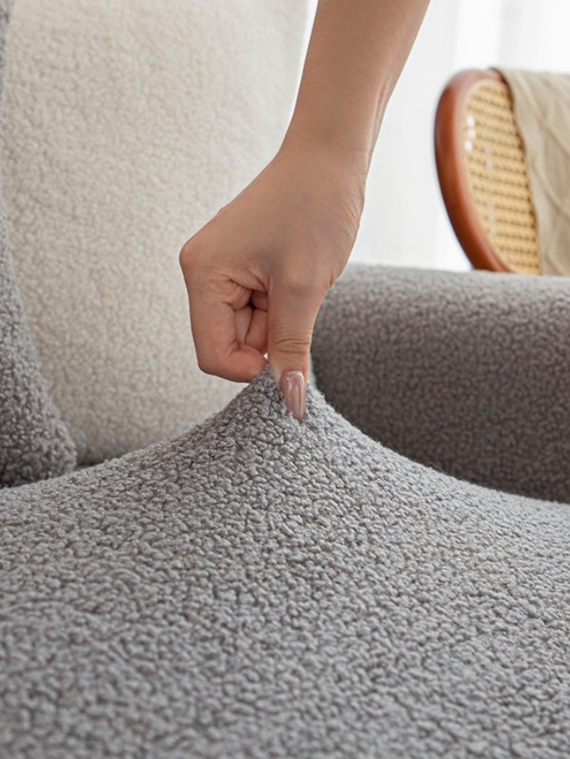 1 szt. aksamitny pokrowiec na sofę, gruby, miękki, luksusowy, dekoracyjny, chroniący sofę, antypoślizgowy, pyłoszczelny, chroniący przed zarysowaniami, odpowiedni do sypialni, salonu i gabinetu przez 2026 - $138.99 –P15