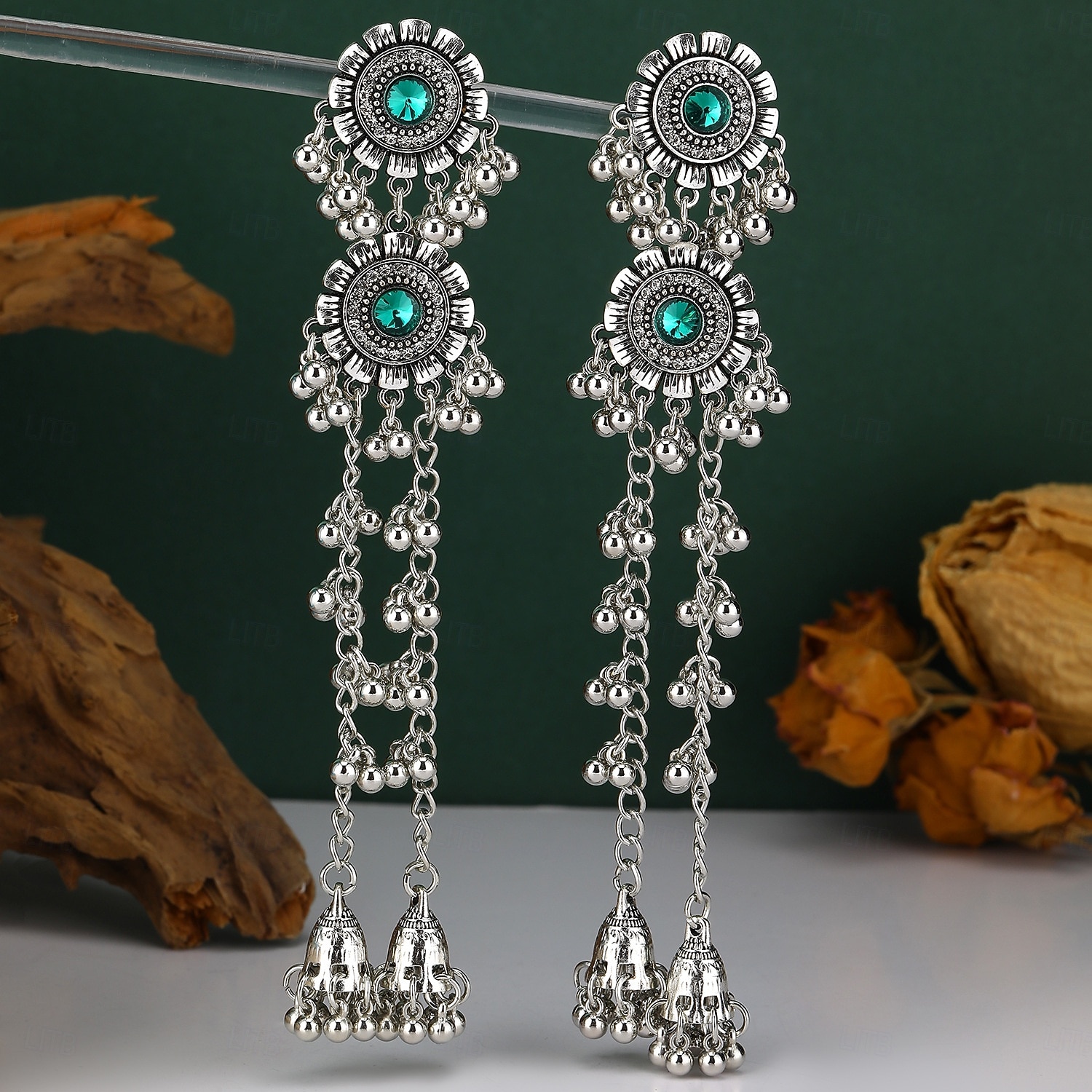 Жен. Серьги-слезки Черный Белый Цвет шампанского Сплав Богемия Винтаж 2026 - $11.99 –P4