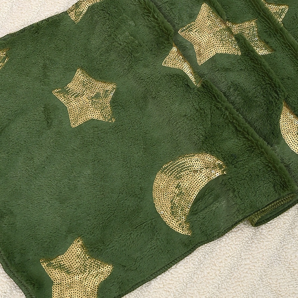 Ramadan Eid Nordic Green & Gold Star & Moon Sequin Embroidered Table Runner, Scandinavian Style, Holiday and Daily Dining Room Decor, Perfect for Parties and Sideboard Decoration 2026 - $17.49 –P2