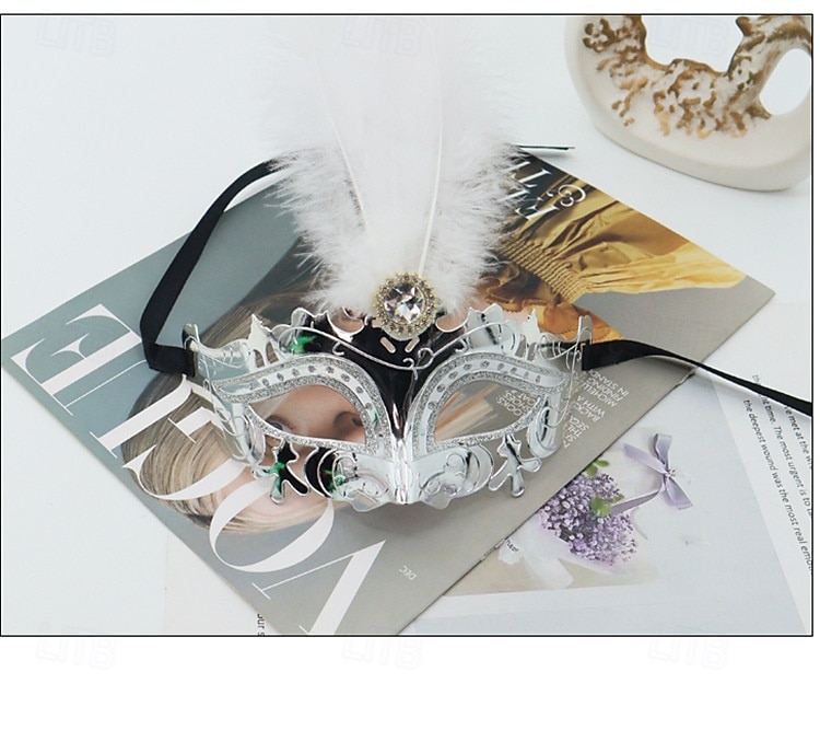 Maschera in maschera veneziana rossa con piume per donne - elegante accessorio da costume intagliato al laser per il festival di Venezia Mardi Gras cosplay e feste in maschera del 2026 a $11.99 –P3
