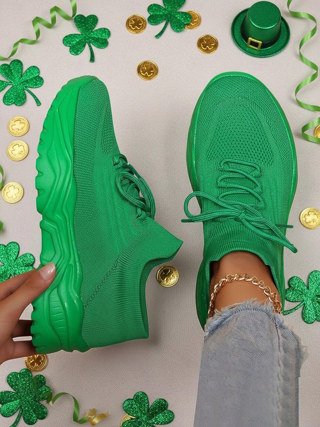 Teniși verzi Flyknit pentru femei - pantofi casual confortabili cu design șireturi, ideali pentru evenimente de Ziua Sfântului Patrick, plimbări zilnice, comisioane în aer liber și întâlniri casual 2026 - $34.99 –P1