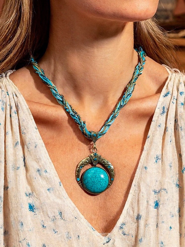 Naisten boheemi metalliseoskaulakoru monivärisellä helmiköydellä, ainutlaatuinen riipusmuotoilu, täydellinen arkeen ja juhlaan 2026 - $9.99 –P3