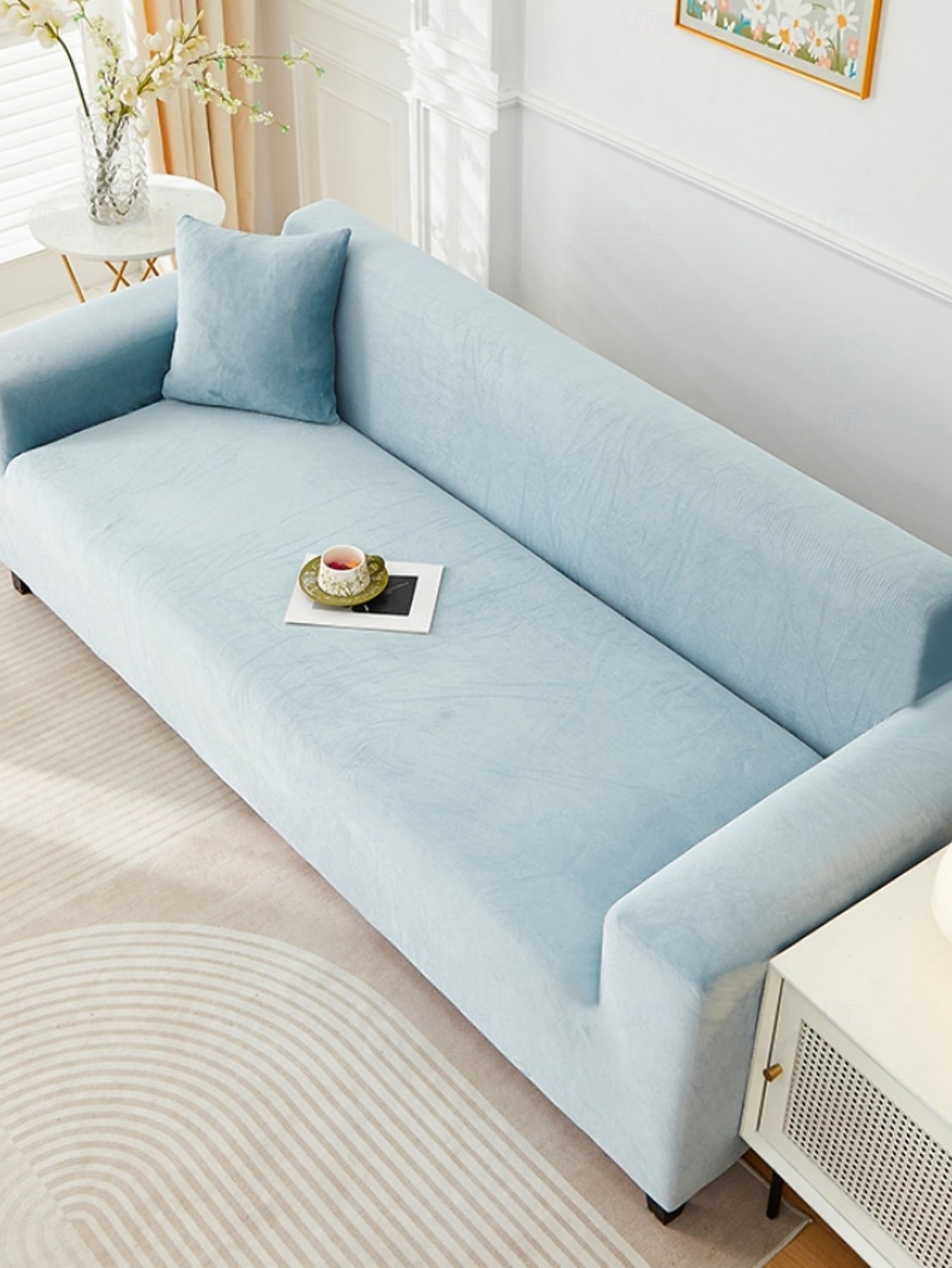 Housse de canapé rayée en velours côtelé (1 pièce), élégante et luxueuse, antidérapante, anti-poussière et anti-griffures de chat, idéale en toute saison pour la chambre, le salon, le bureau ou la de 2026 ? $119.99 –P13