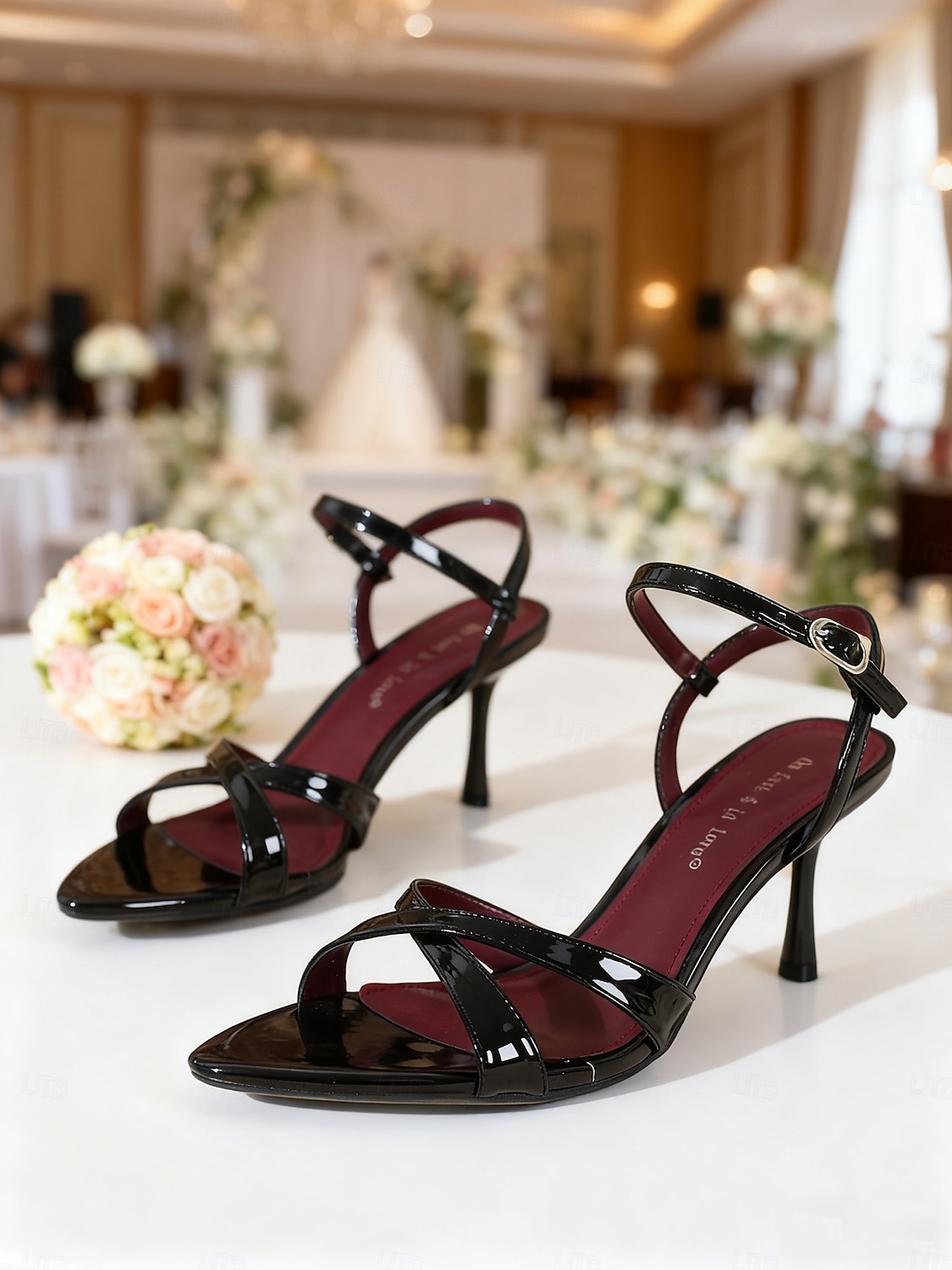 Schwarze Riemchensandalen mit Absatz – elegante Stiletto-Sandalen für Damen, perfekt für Hochzeiten in geschlossenen Räumen, als Hochzeitsgast-Outfit oder als schicke offene Abendschuhe. 2026 - $54.99 –P2