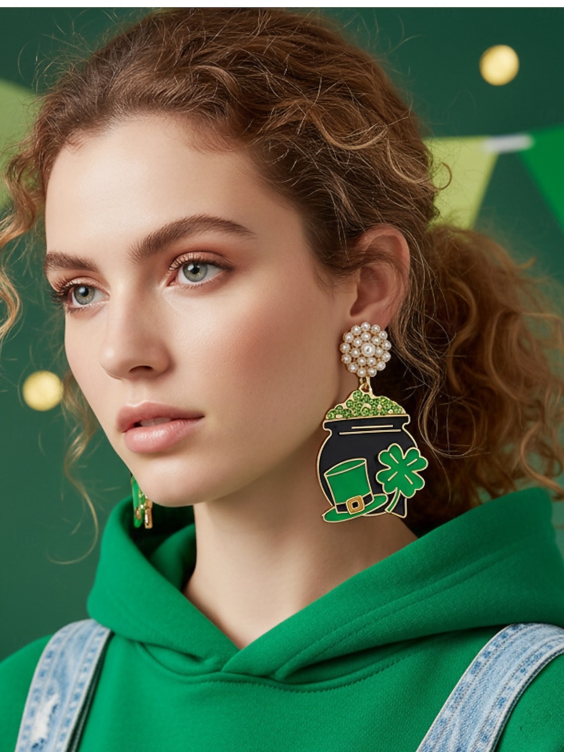 Γυναικεία σκουλαρίκια με πράσινο κρύσταλλο για την ημέρα του Αγίου Πατρικίου – τριφύλλι &Σχέδιο καπέλου ξωτικά, ιδανικό για το ιρλανδικό φεστιβάλ &εορτασμοί για την ημέρα του Αγίου Πατρικίου 2026 - $11.99 –P1