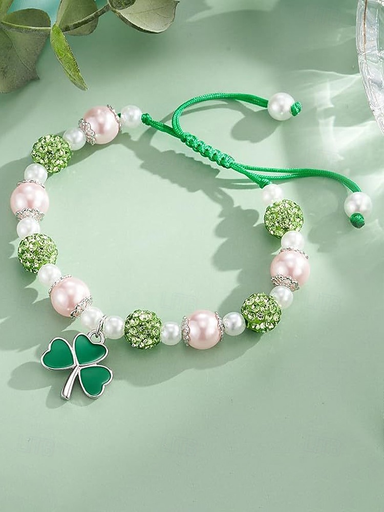 Set med shamrockarmband och örhängen i legering och akryl för kvinnor, gröna och vita pärlor, perfekt för St. Patricks dag och vardagsbruk 2026 - $11.99 –P6