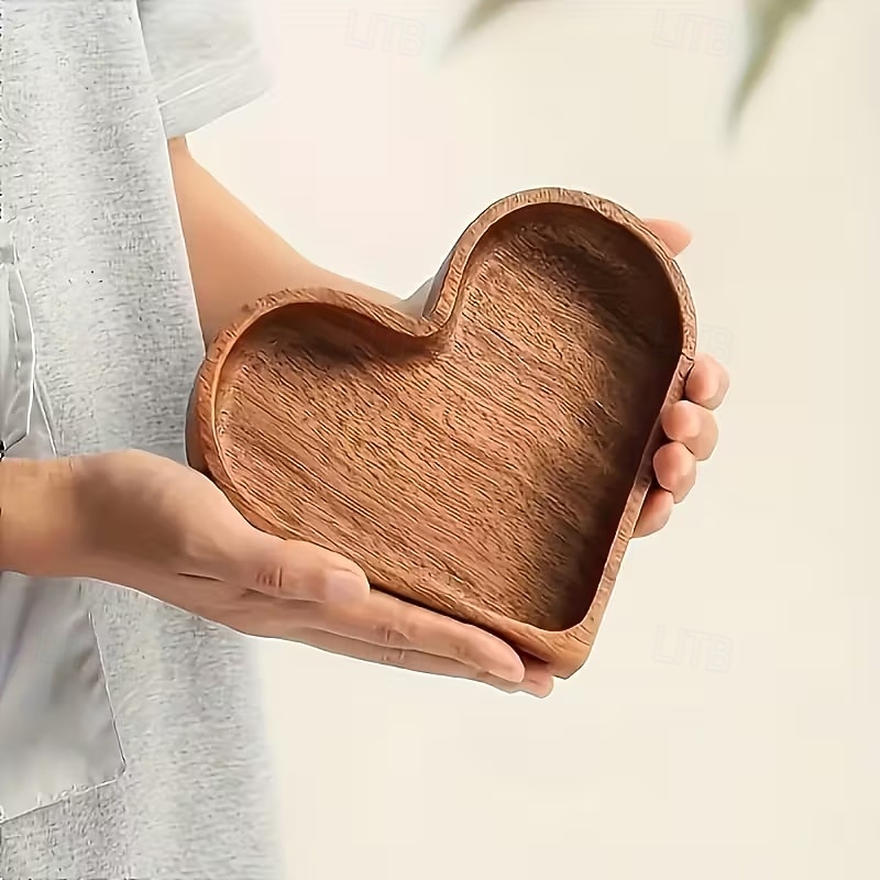 Valentine's Day Vintage Heart-Shaped Wooden Tray Decorative Dark Wood Grain Organizer for Snacks, Jewelry, Keys and Small Items Home Decor Display Tray 2026 - $14.99 –P5