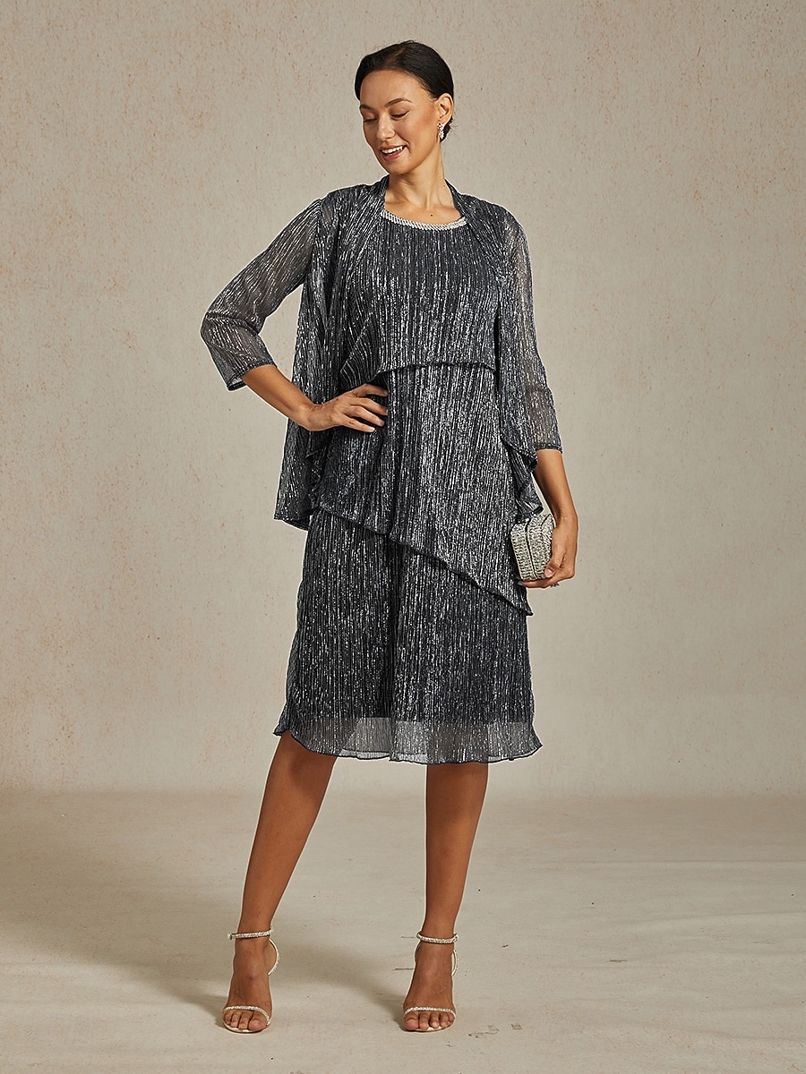 Mujer Mini vestido Vestido de raso Elegante Fiesta de Noche Invitado a la boda Fiesta de Cóctel Plisado Multi capa Metálico Color sólido Sin Mangas Cuello Barco Plata 2026 - $129.99 –P1