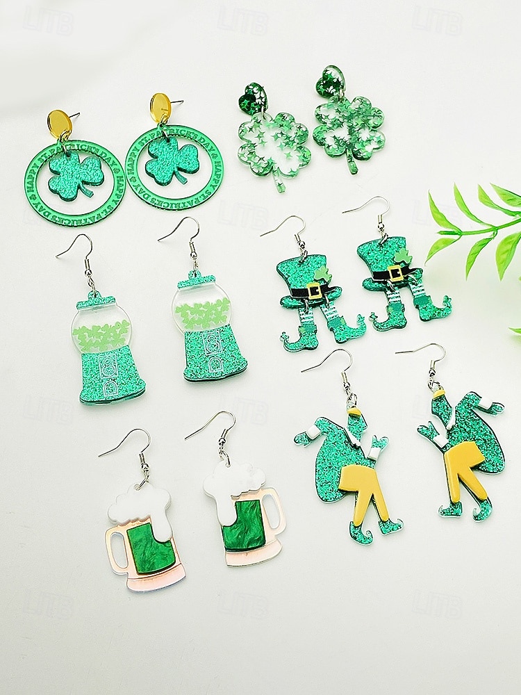 Boucles d'oreilles trèfle en acrylique pour femmes, idéales pour la Saint-Patrick. Modèle léger à paillettes, plusieurs styles disponibles sur le thème du trèfle et de l'Irlande, parfaites pour les défilés, les fêtes, les événements et les célébrations. de 2026 ? $7.99 –P7