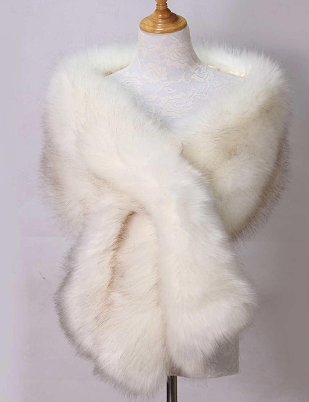 Kunstpelz-Umhänge Damenumhang Elegant Vintage Ärmellos Kunstpelz Hochzeit Schals Mit Unifarbe Für Party Herbst 2026 - $45.99 –P13