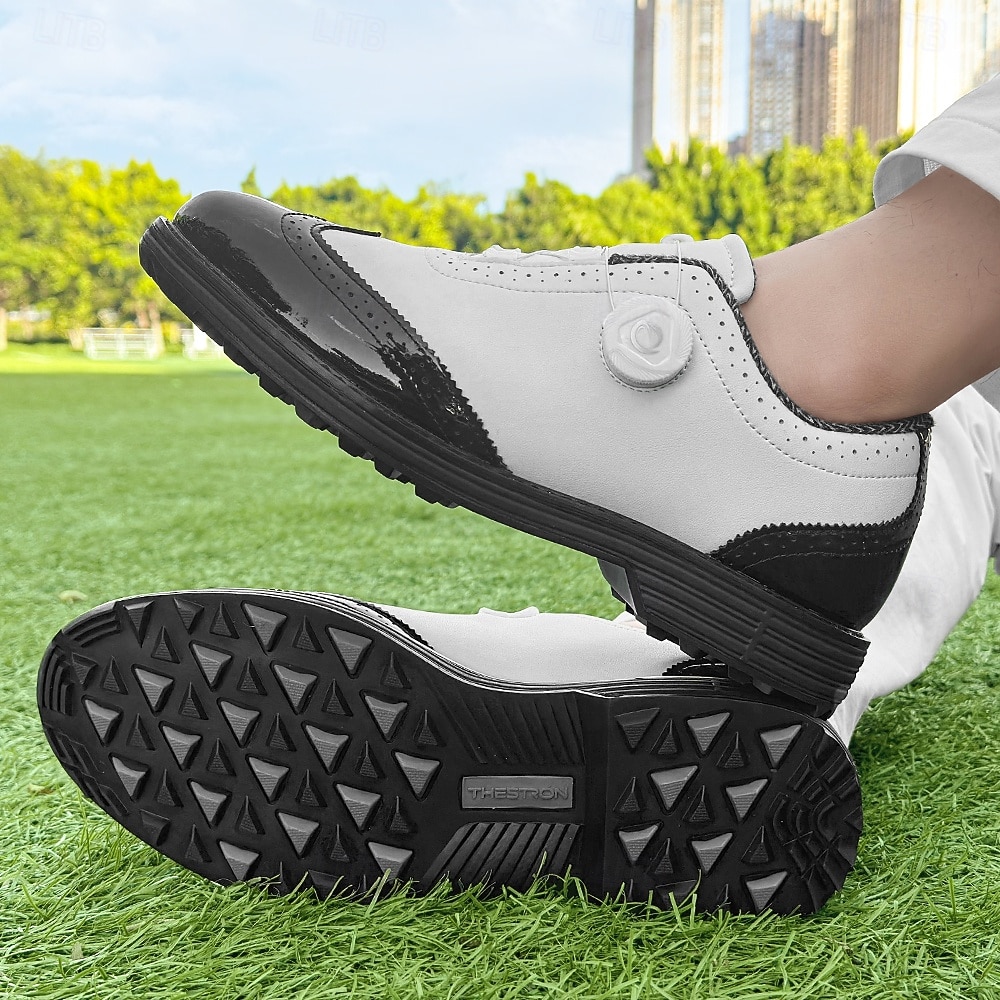 Heren golfschoenen – comfortabel wit en bordeauxrood design voor optimale prestaties en stijl op de golfbaan. 2026 - $79.99 –P30