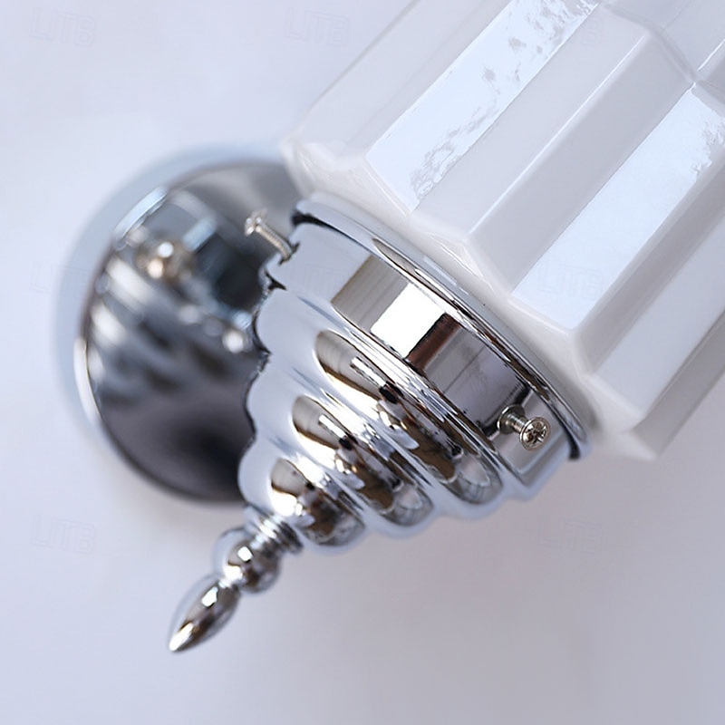 Aplique de parede tradicional de ferro e vidro em formato de microfone, com 1 lâmpada, para sala de estar. de 2026 por QAR 652.49 –P4