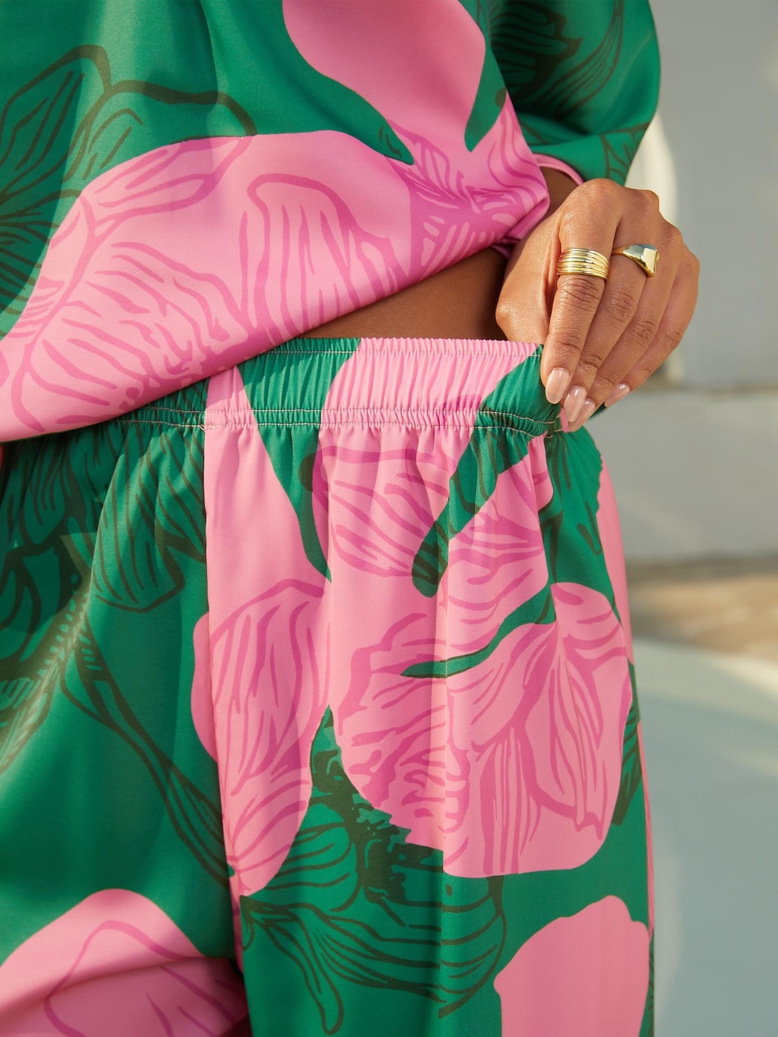 атласные брюки прямого кроя с геометрическим контрастом и цветовыми блоками 2026 - $16.99 –P7