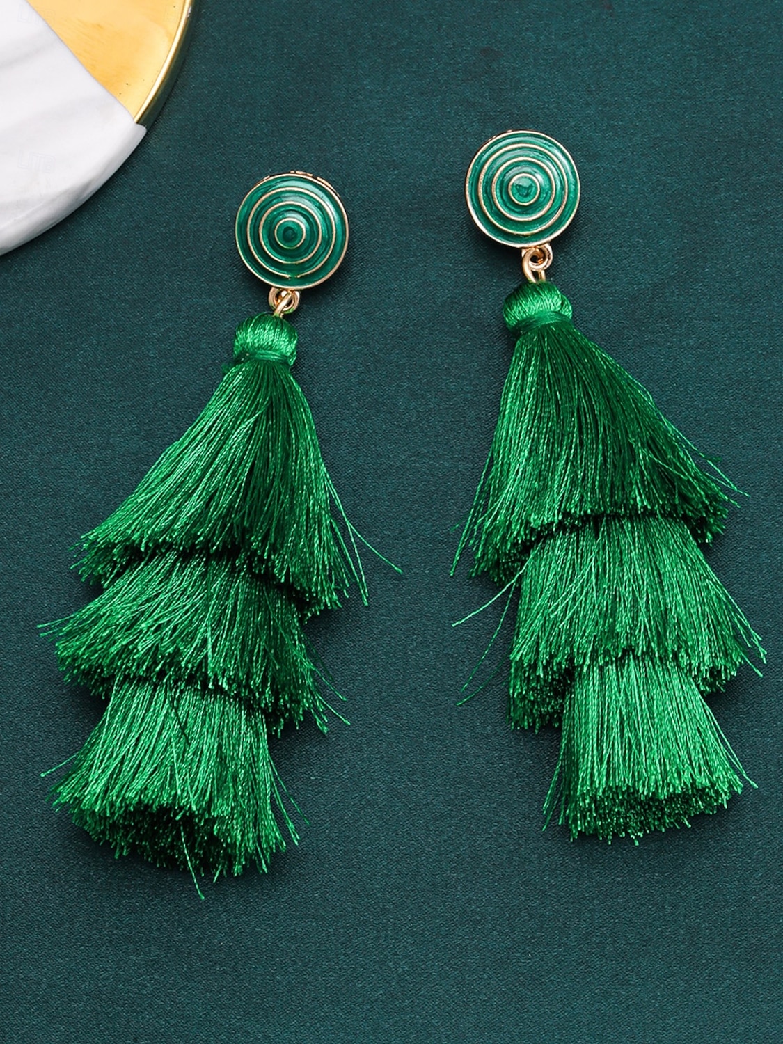 2026年 レディースグリーンタッセルイヤリング - 多層フリンジタッセル付きのスタイリッシュなスパイラルスタッドイヤリング。聖パトリックの日やお祝いのお祝いに最適です。  コレクション – $9.99 –P3