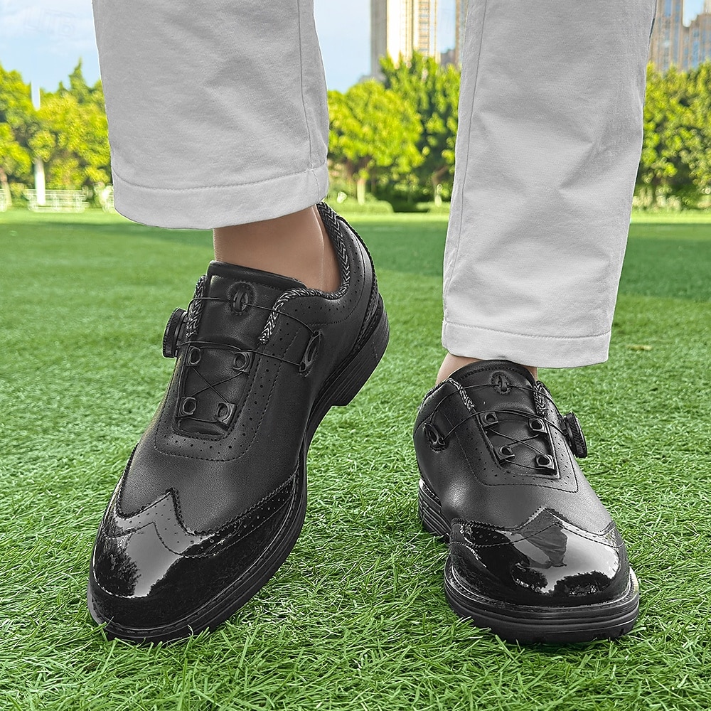 Heren golfschoenen – comfortabel wit en bordeauxrood design voor optimale prestaties en stijl op de golfbaan. 2026 - $79.99 –P11