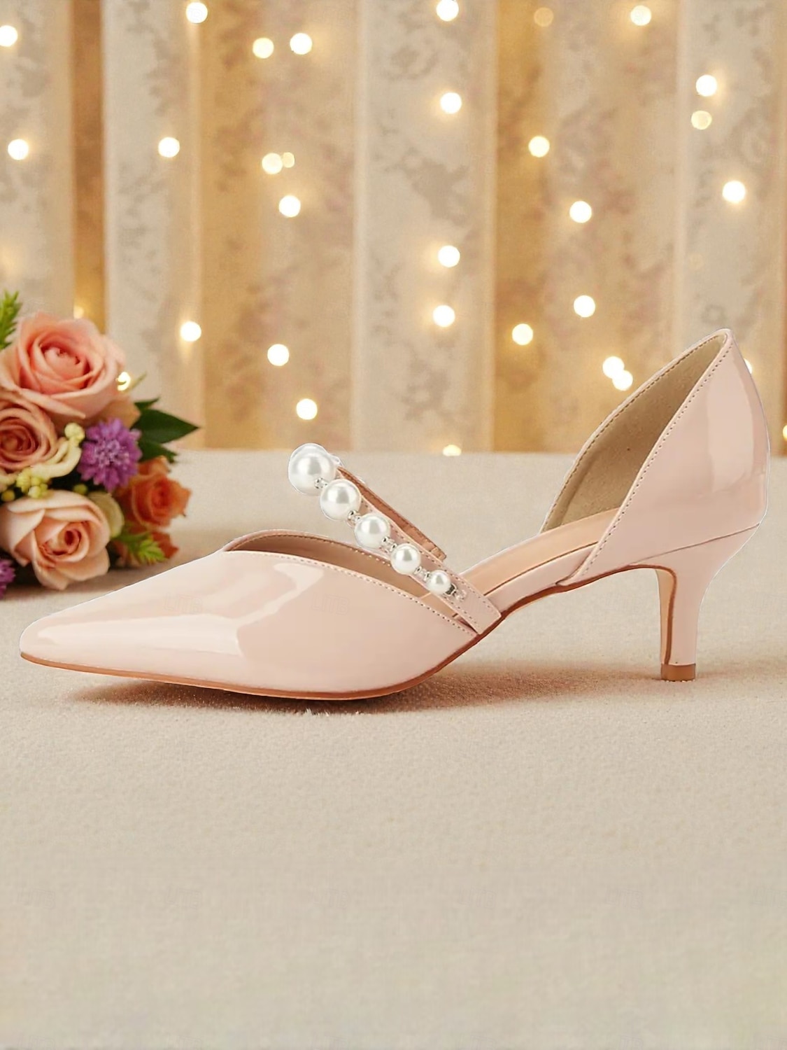 Zapatos de tacón bajo con tiras de perlas para mujer: elegantes zapatos de vestir de charol con punta puntiaguda para la madre de la novia, boda urbana chic. &ceremonia formal 2026 - $54.99 –P4