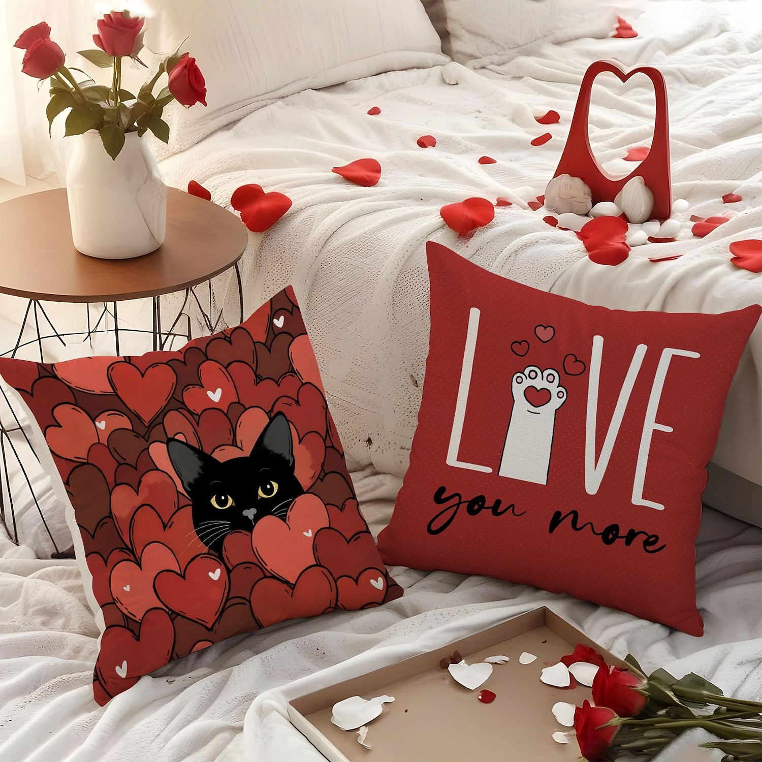 Ystävänpäivän kissakuvioinen tyynynpäällinen, sydänkuvioinen koristetyyny, täydellinen sohvalle, olohuoneeseen, makuuhuoneeseen, ihanteellinen romanttisen lomatunnelman luomiseen ja viihtyisään 2026 - $12.99 –P1