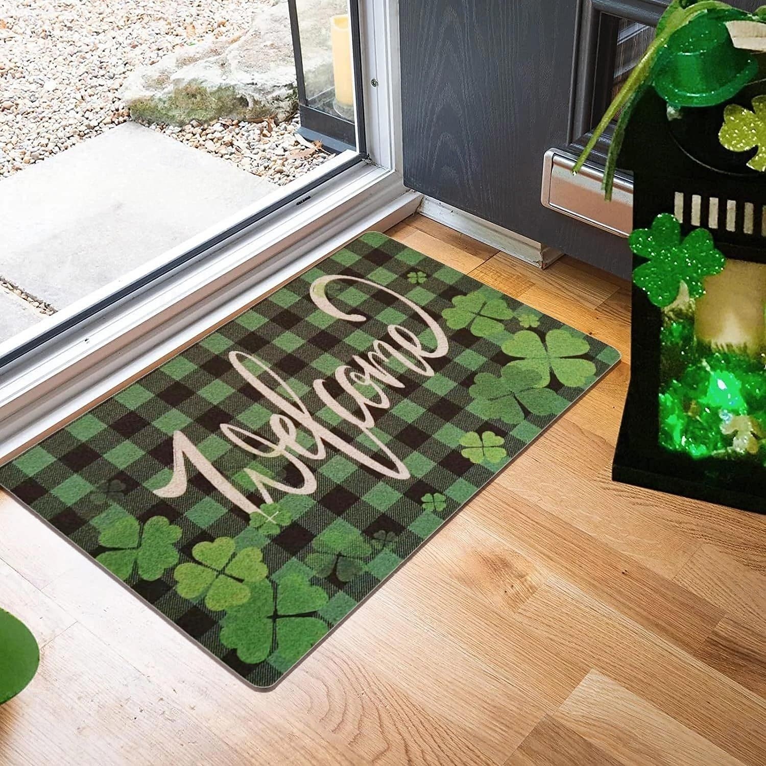 Dørmatte til St. Patricks dag, irsk firkløverdesign, gulvmatte til inngangsparti, festlig grønt kløverdørteppe til St. Patricks dag-feiring. 2026 - $5.99 –P6