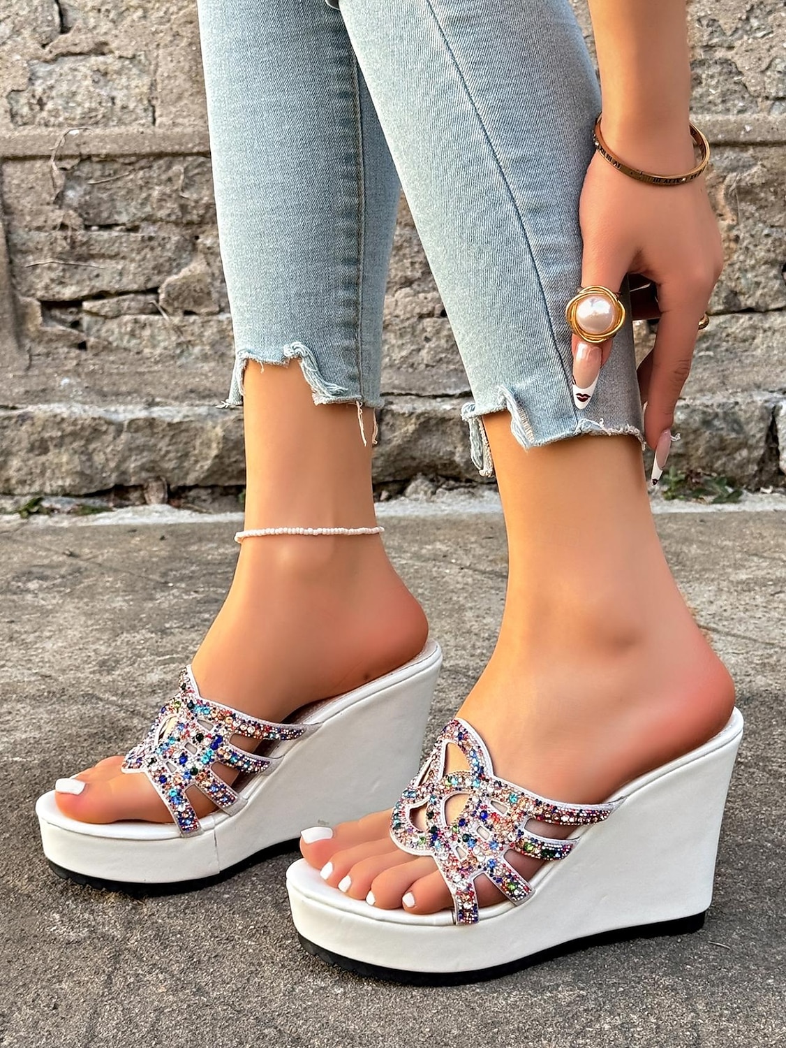 Rosa Keilsandalen für Damen mit Strassverzierungen – stilvolles Schuhwerk für Insel- und Kreuzfahrturlaube 2026 - $24.99 –P5