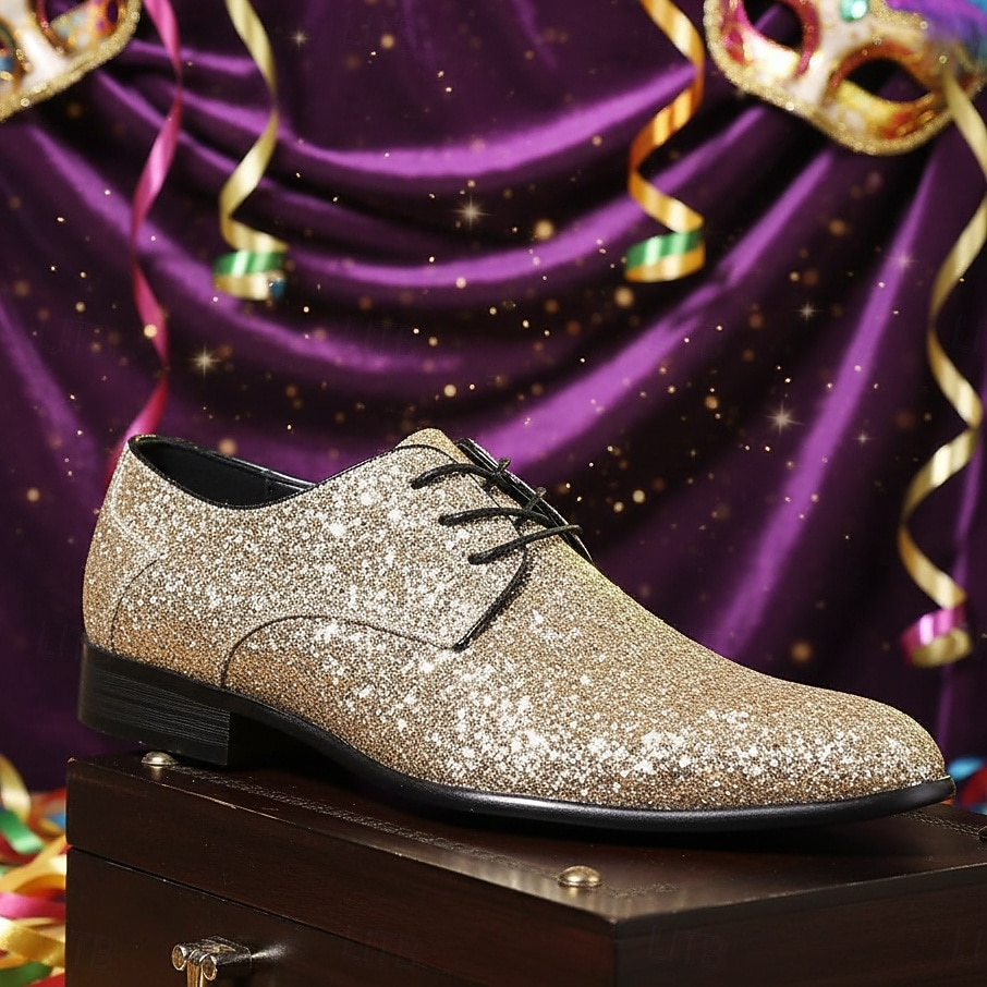 Scarpe da festa glitterate viola per uomini di Mardi Gras scarpe eleganti scintillanti con lacci design alla moda con dettagli metallici perfette per Carnevale festival e occasioni speciali del 2026 a $54.99 –P1