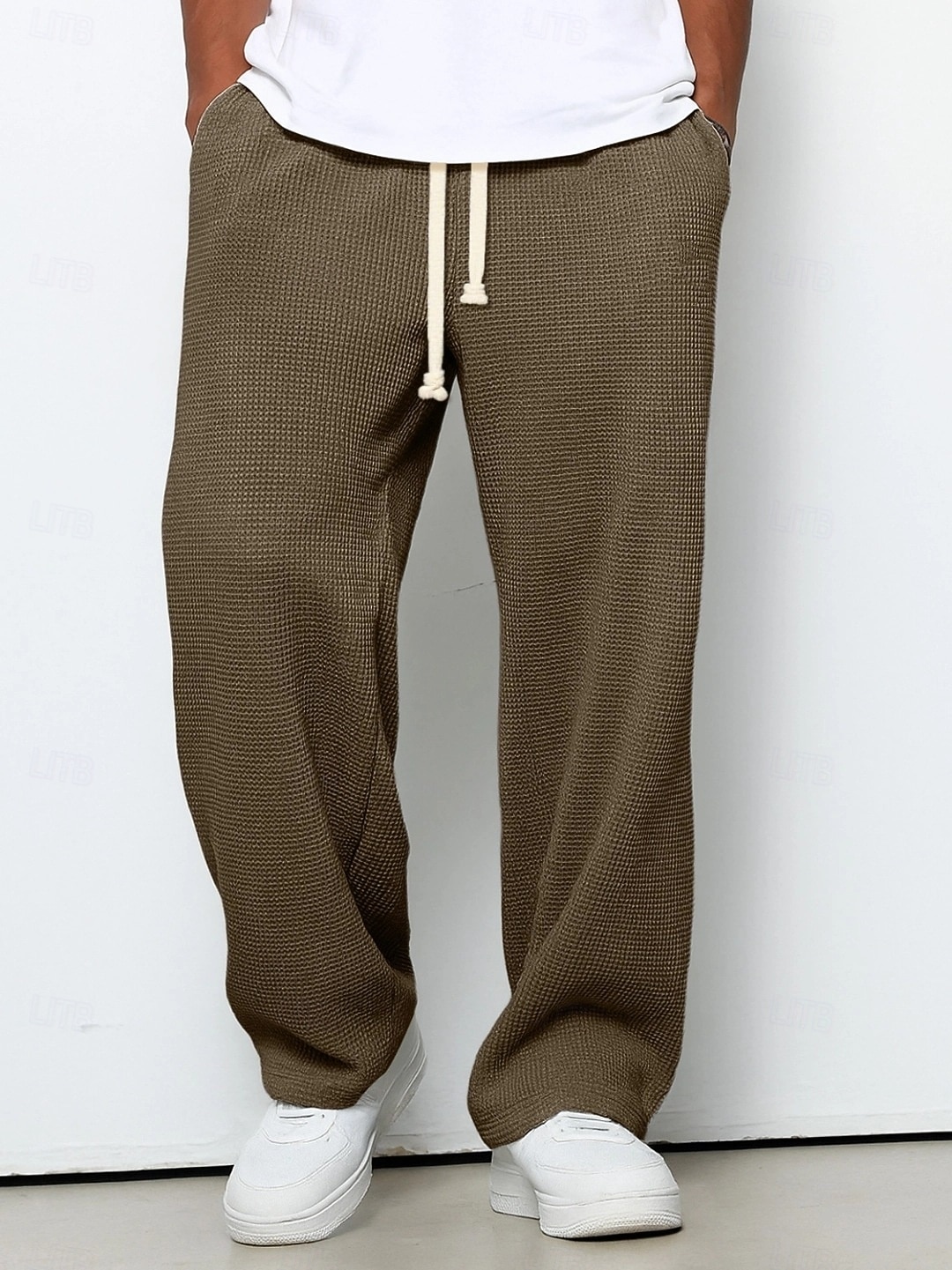 Homme Pantalon de survêtement droit Pantalon gaufré Cordon de serrage Treillis Respirant Longueur complète Occasionnel Quotidien Lisse Marron Sapin Noir Micro-Élastique de 2026 ? $25.99 –P10