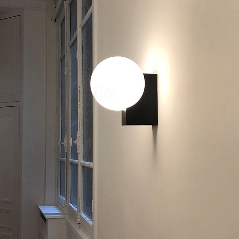 Lámpara de pared LED Sideral Barcelona con bola de cristal opalino, moderna lámpara de pared minimalista para interiores con base de aluminio, casquillo G9 para dormitorio, baño, pasillo, salón, color negro. 2026 - $243.89 –P1
