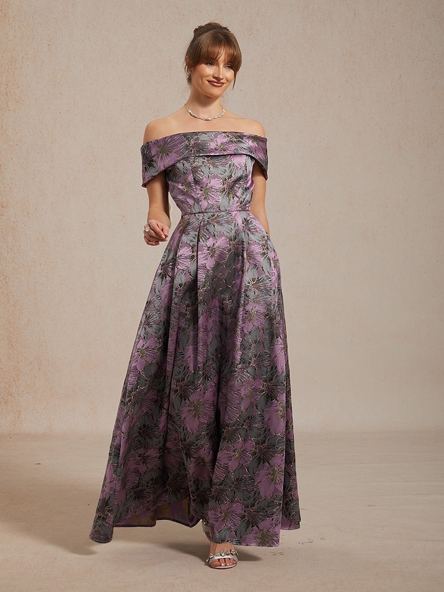 Femmes Robe maxi Robe ajustée et évasée Robe à épaules dénudées Élégant Soirée Jacquard Métallique Coupe régulière Fleuri Sans manches Épaules Dénudées Violet de 2026 ? $135.99 –P8