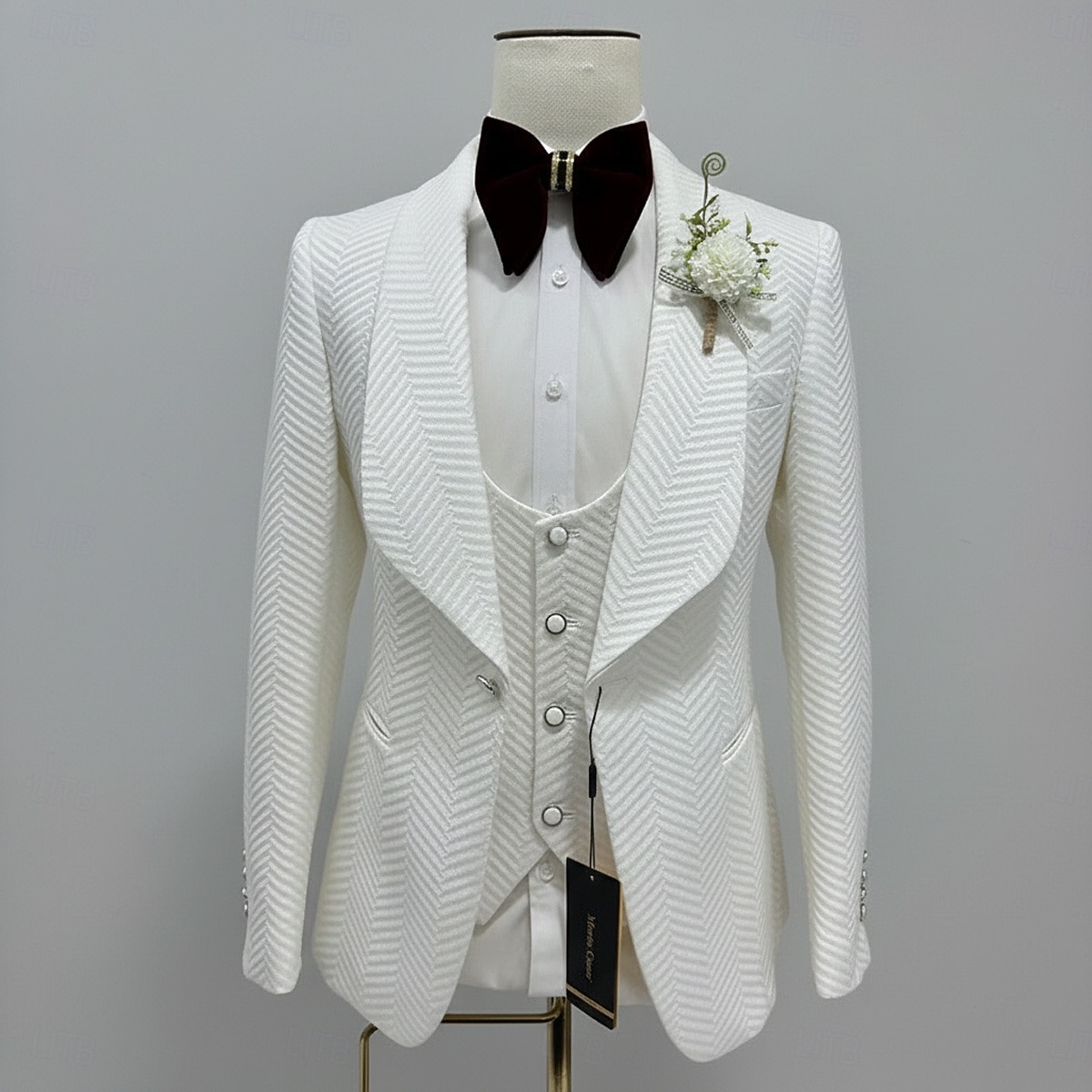 Masculino Smoking Ternos de festa casamento na praia Casamento na primavera Preto Branco Primavera Verão Terno Lapela Xale Festa Negócio Cor Sólida Moderno Conjunto de 3 peças Comum 1 Botão de 2026 por $159.99 –P1