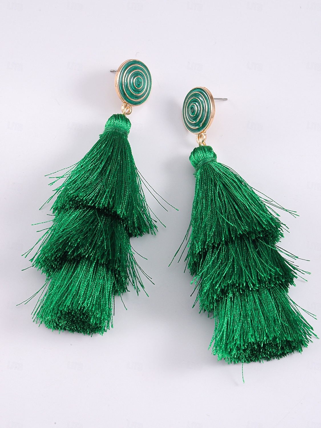 2026年 レディースグリーンタッセルイヤリング - 多層フリンジタッセル付きのスタイリッシュなスパイラルスタッドイヤリング。聖パトリックの日やお祝いのお祝いに最適です。  コレクション – $9.99 –P2