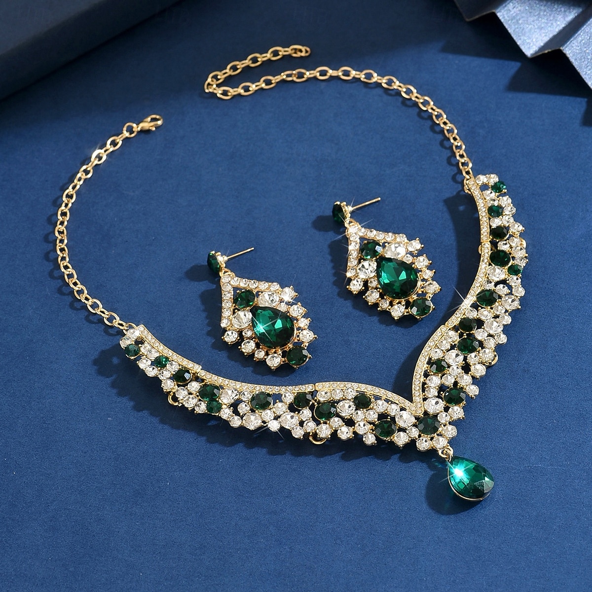 Rotes Kristall-Halsketten-, Ohrring- und Armband-Set für Damen, goldfarbener Strass-Statement-Schmuck, eleganter Glamour-Stil für Partys &Abendveranstaltungen 2026 - $14.99 –P3