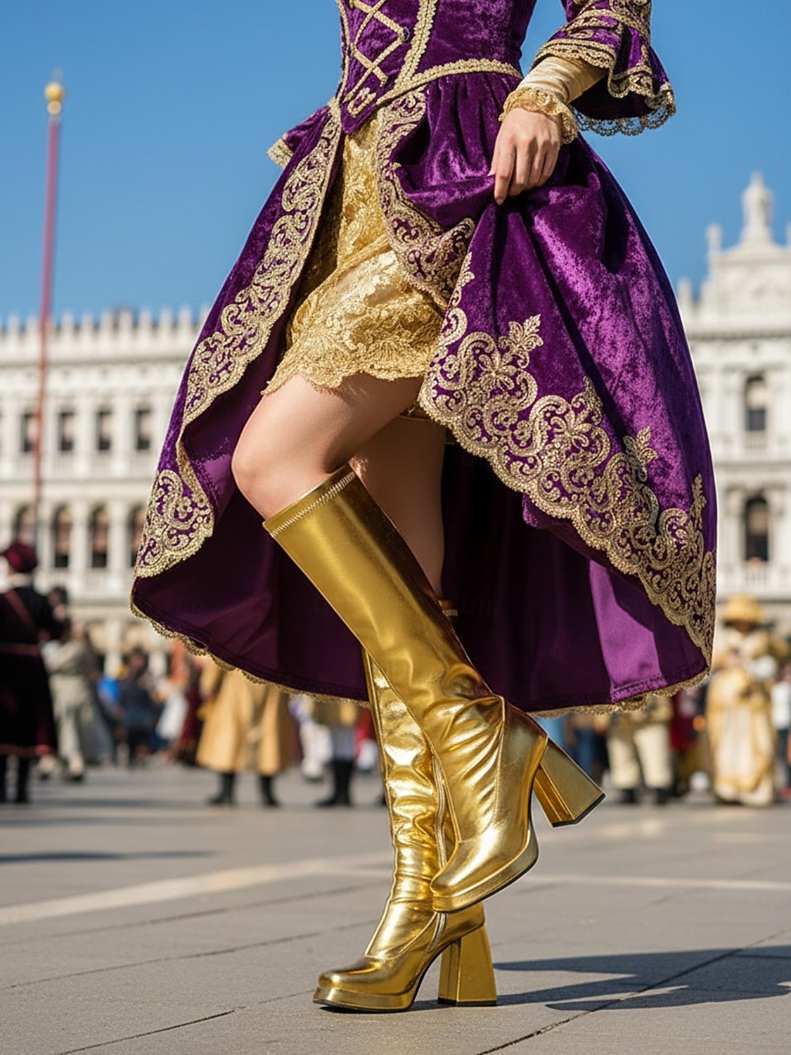 Bottes métalliques argentées jusqu'aux genoux avec talon bloc pour femmes Mardi Gras – Style rétro années 70 pour carnaval fêtes et événements costumés de 2026 ? $79.99 –P2