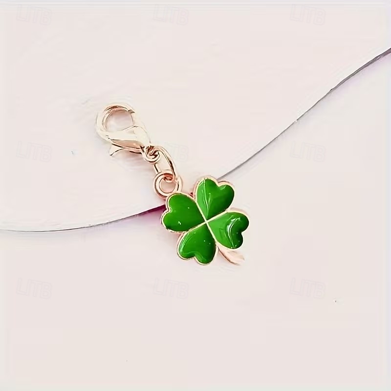 12 قطعة من سلاسل مفاتيح معدنية على شكل نبتة البرسيم الخضراء بمناسبة عيد القديس باتريك، مزودة بمشبك على شكل مخلب الكركند، وهي هدايا أساسية لحفلات التخرج وحفلات الزفاف وتزيينات الأعياد. 2026 - $10.99 –P4