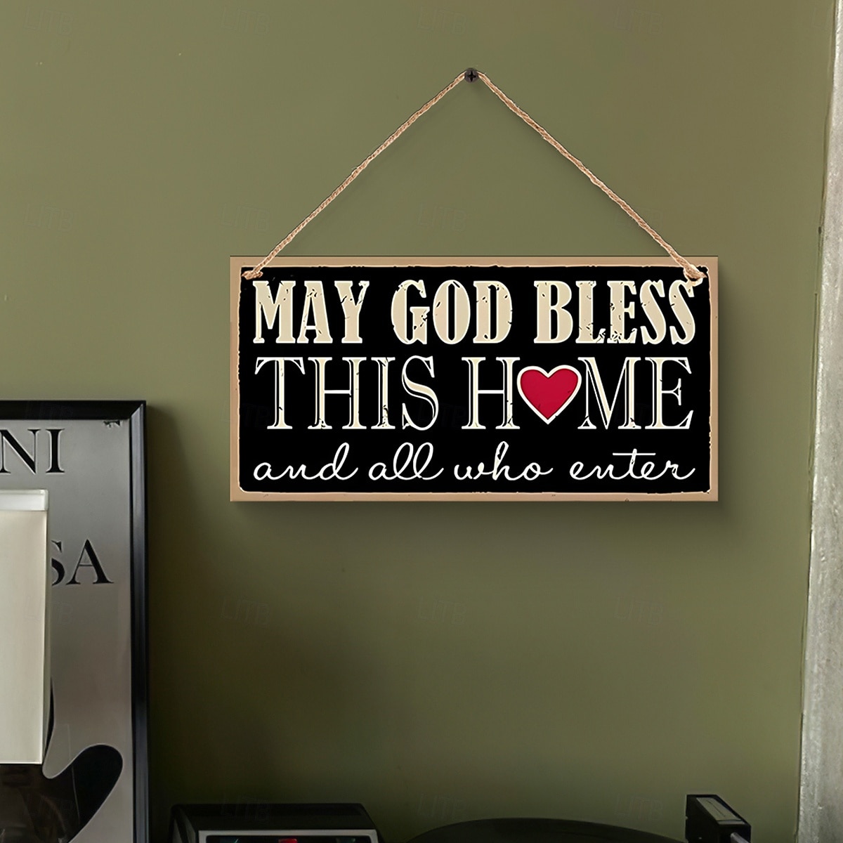 Valentine's Day Minimalist Rectangular Hanging Sign with Red Heart and English Text – Lightweight Wood Wall Decor with Black Background for Room, Home, Café, Restaurant, Weddings 2026 - $2.99 –P4